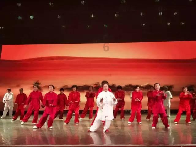 二又六分之一减去1/3等于多少？